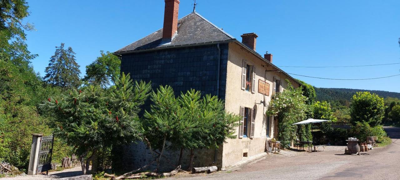 Chambres D'Hotes A L'Etang D'Yonne Arleuf エクステリア 写真