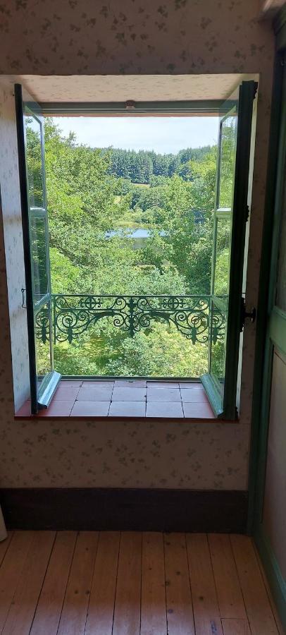Chambres D'Hotes A L'Etang D'Yonne Arleuf エクステリア 写真